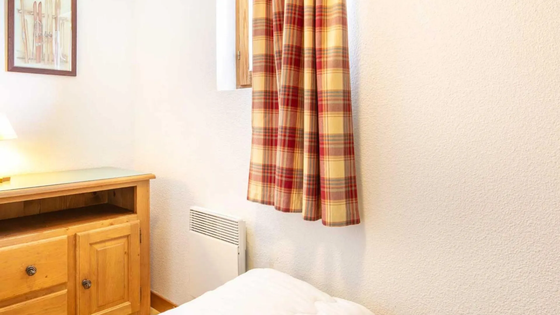 Apartment Les Huskies By Interhome Saint-Sorlin-d'Arves