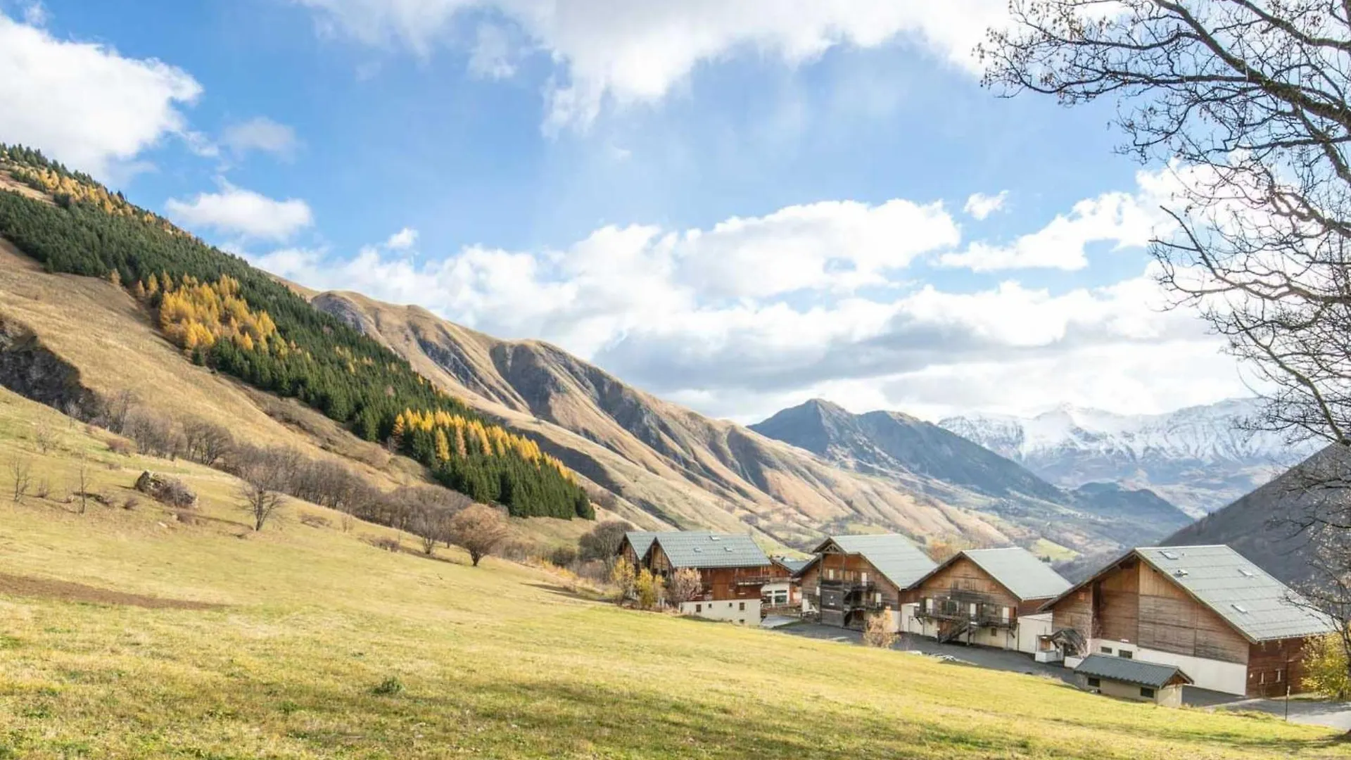 Apartment Les Huskies By Interhome Saint-Sorlin-d'Arves